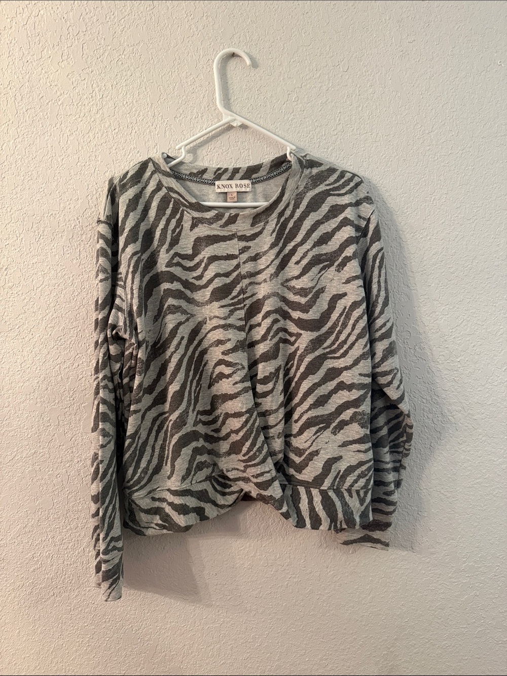 Knox Rose Gray and Charcoal Zebra-Print Sweatshirt
